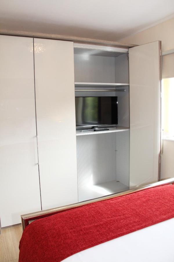 City Centre Town House With Riverside Views And Free Parking 1Bak York Exterior foto